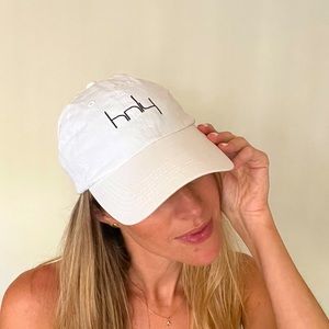 COPY - White baseball cap from hnly